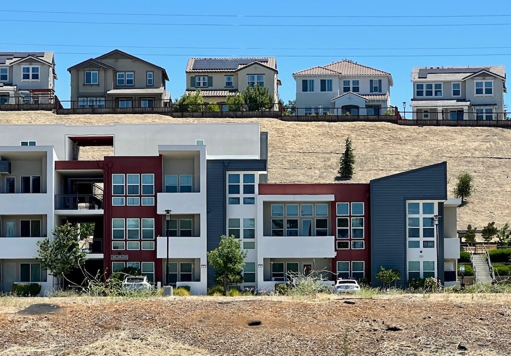 Single family homes overlooking attached housing in Antioch, CA Image credit: Christine Stevens Antioch (94509 & 94531) Climate Action & Advocacy - 350 Contra Costa Action Antioch (94509 & 94531) Climate Action & Advocacy - 350 Contra Costa Action